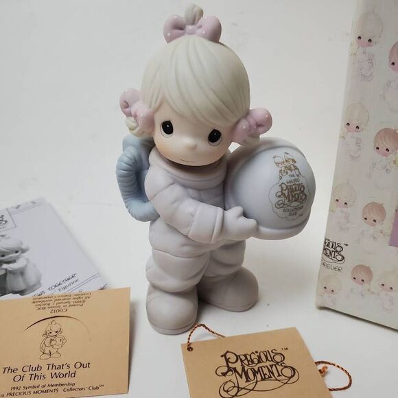 1982 Precious Moments The Club That's Out Of This World C0012 - Picture 2 of 7